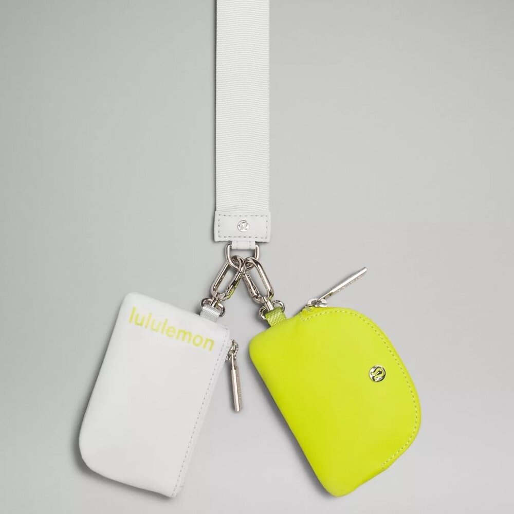🍋 LuluLemon Dual Pouch Wristlet